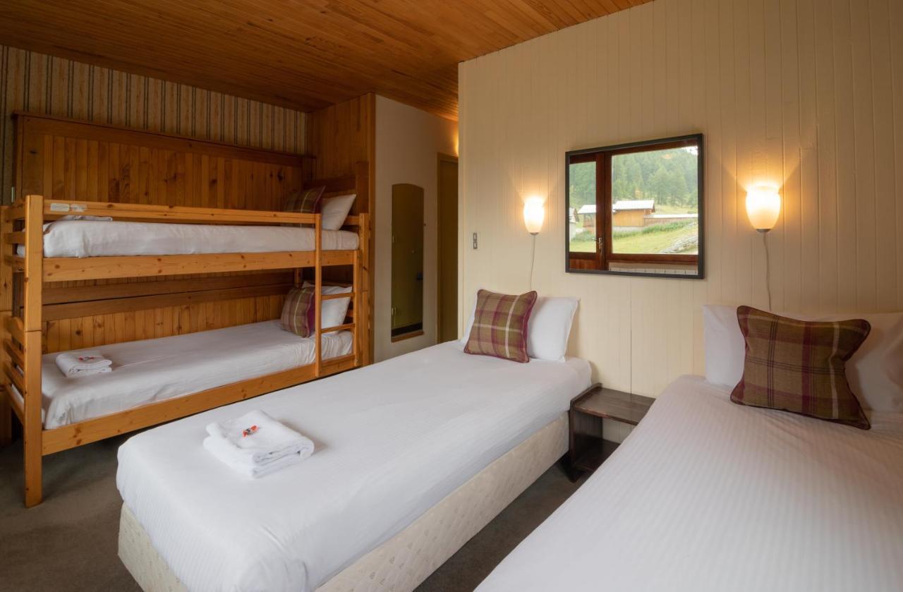 Bed and Breakfast Chalet Les Melezes Тинь Экстерьер фото