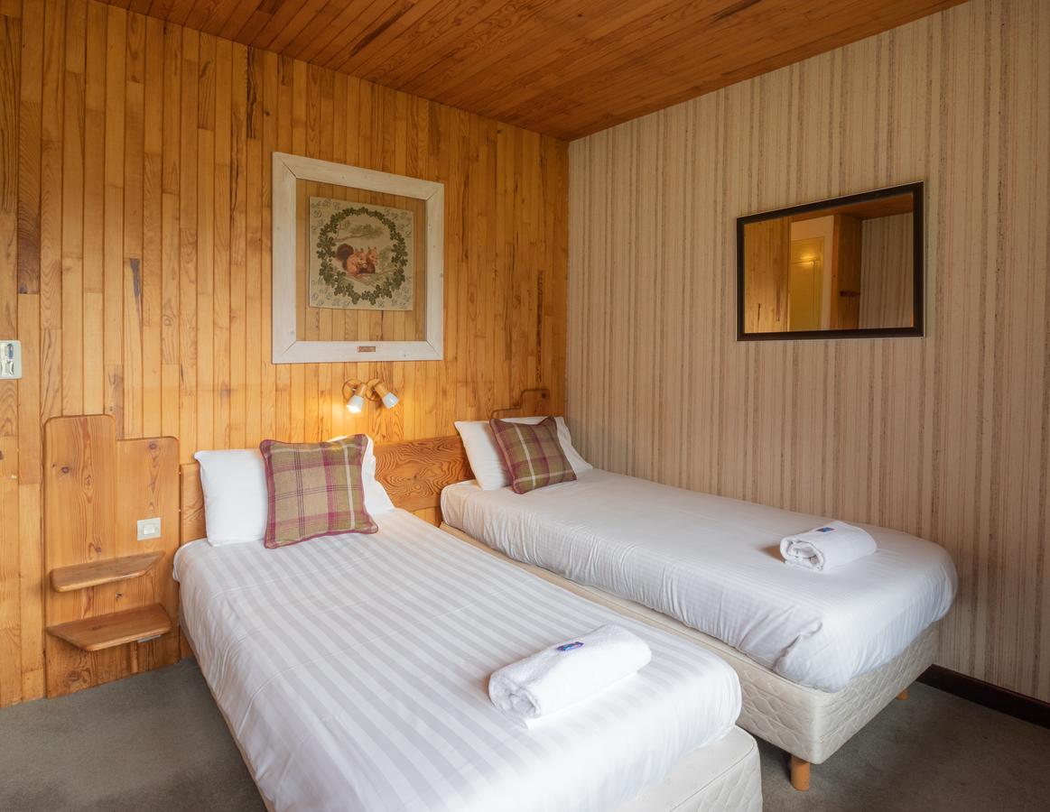 Bed and Breakfast Chalet Les Melezes Тинь Экстерьер фото